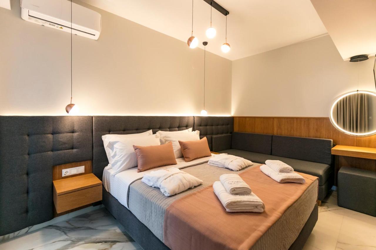 Pachis Escape Suites Buitenkant foto