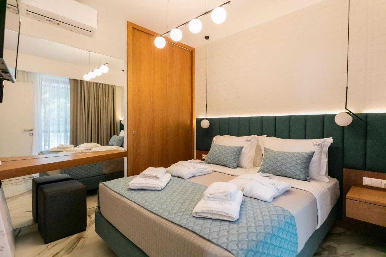 Pachis Escape Suites Buitenkant foto