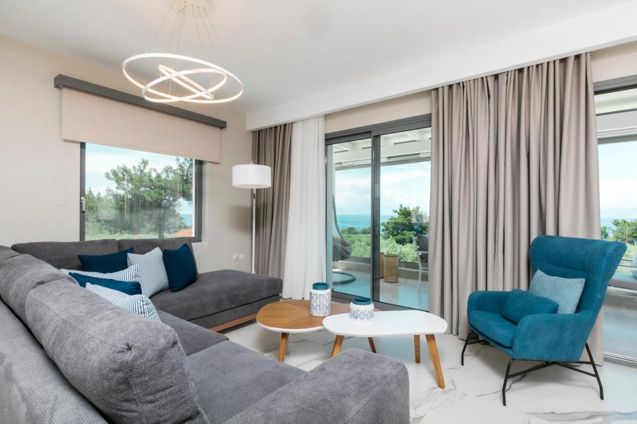 Pachis Escape Suites Buitenkant foto