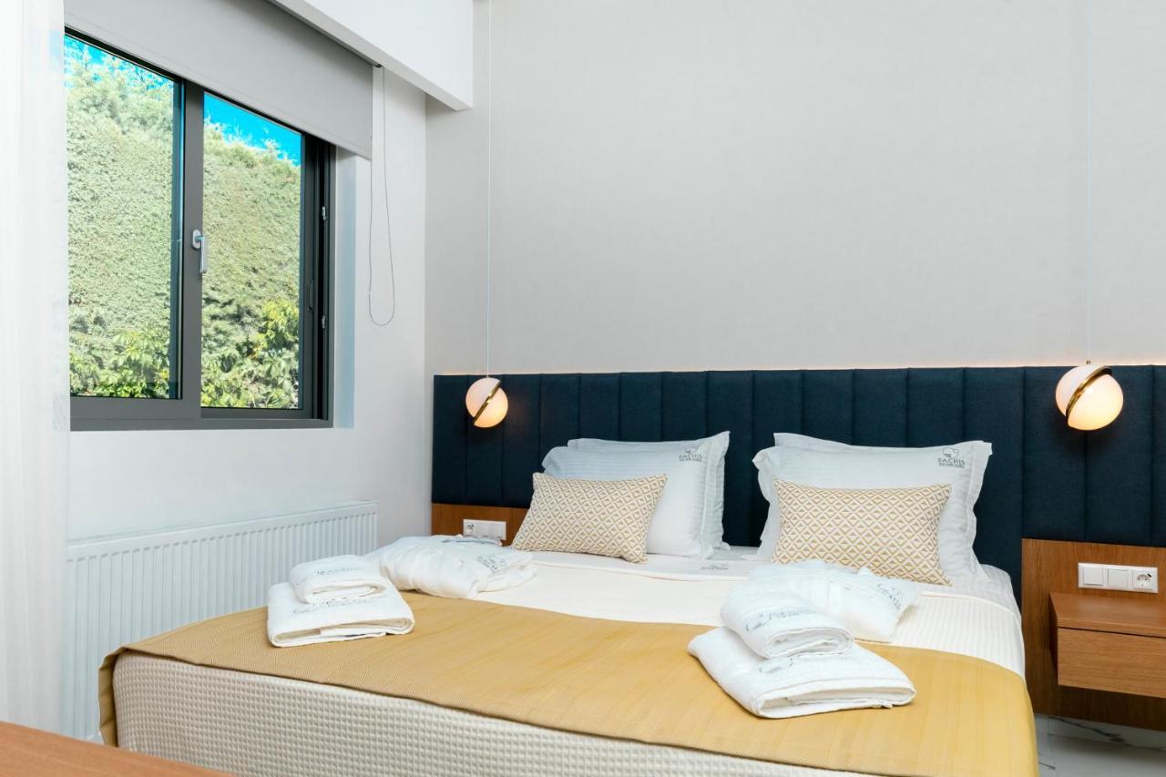 Pachis Escape Suites Buitenkant foto