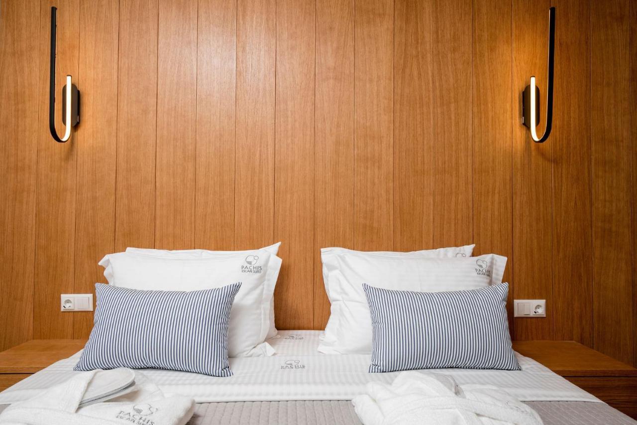 Pachis Escape Suites Buitenkant foto