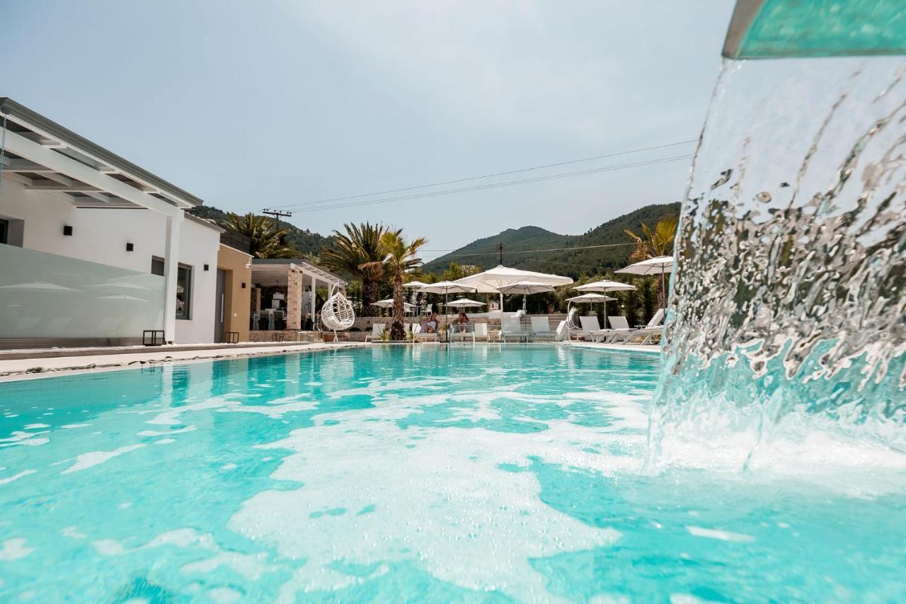 Pachis Escape Suites Buitenkant foto