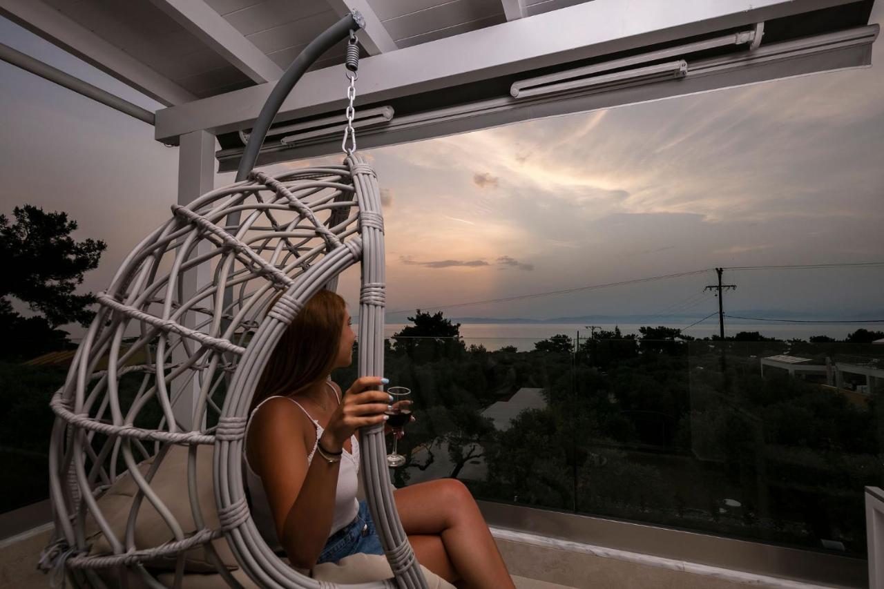 Pachis Escape Suites Buitenkant foto