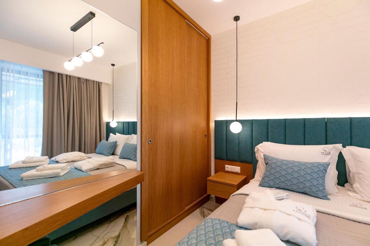 Pachis Escape Suites Buitenkant foto